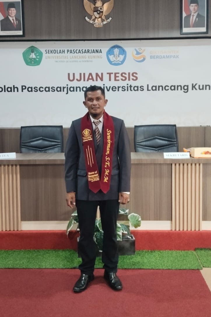 Ujian tesis